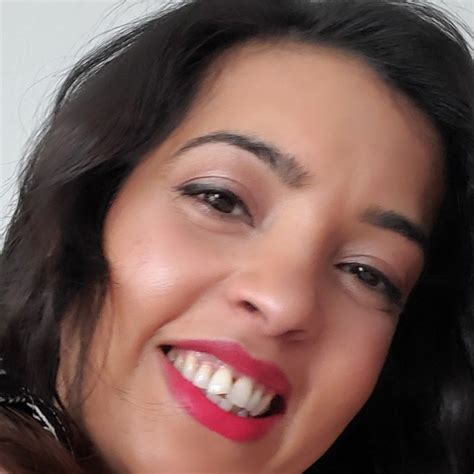 Sanaa Ahmed - Stay-at-Home Mom - Self-employed | LinkedIn
