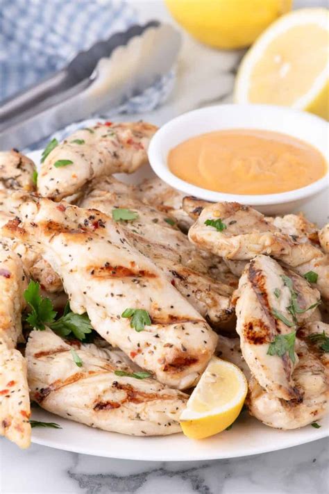 Easy Grilled Chicken Tenders | Everyday Family Cooking