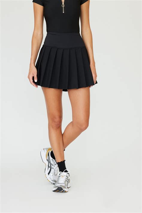 Black Pleated Golf Skirt – Goldie Byrd