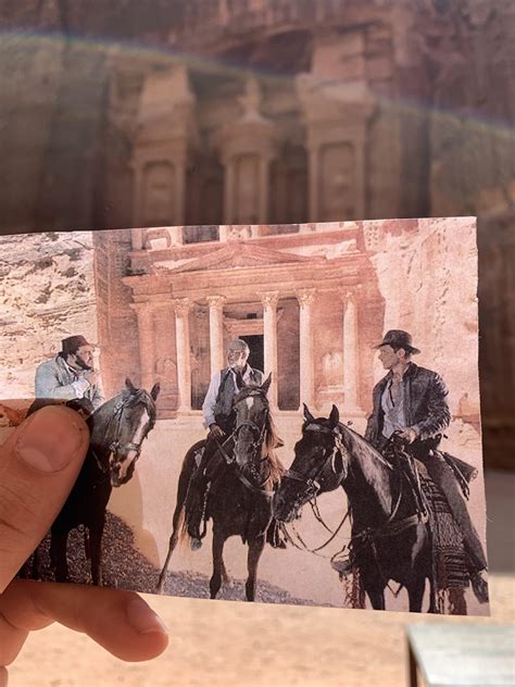 Petra Marvelous Mrs. Maisel: Khám Phá Nhân Vật Bí Ẩn