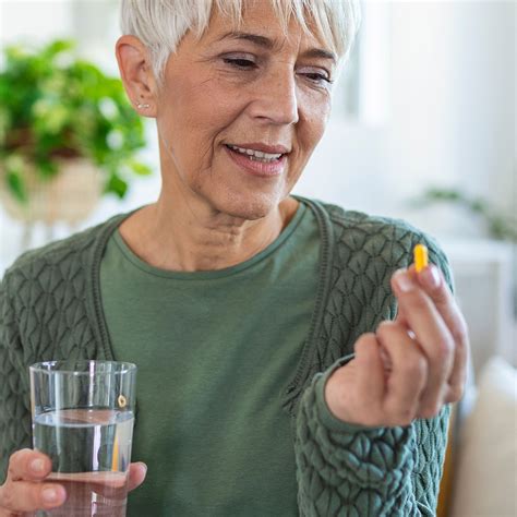 3 Supplements A Neuroscientist Swears By To Prevent Parkinson’s Disease: ‘Gives Your Brain The ...