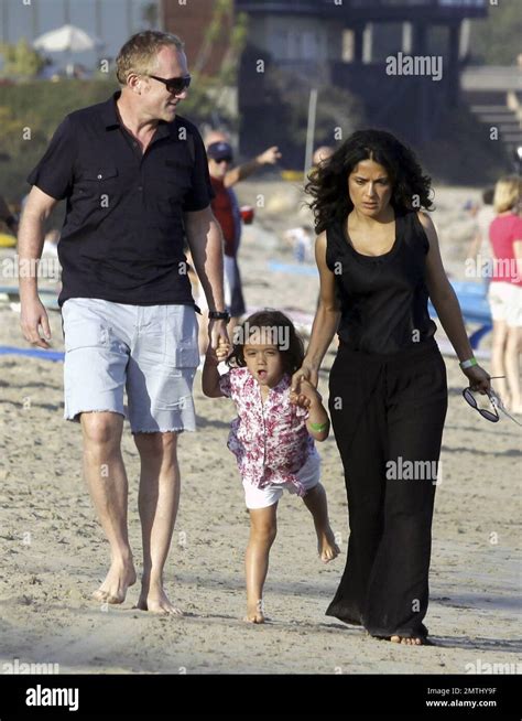 Carmen Valentina Exclusive Porn Videos