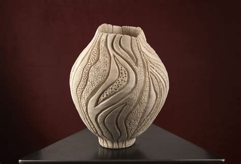 Ceramic Texture Vessel - NEMAA
