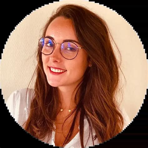 Sticky Bars: Examples and How to Create [Guide]