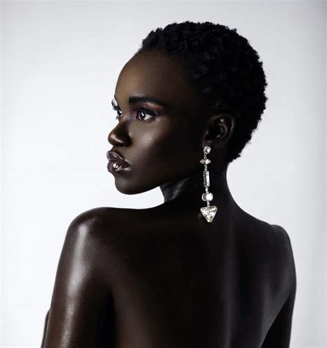 Famous Dark Skin Women