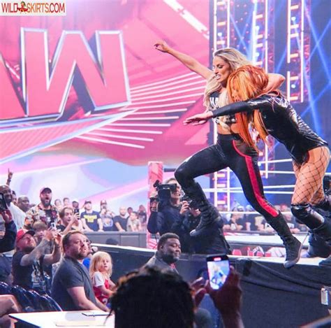 Trish Stratus / trishstratuscom nude Instagram leaked photo #815