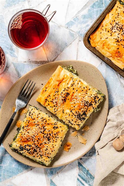 Spinach Borek (Using Frozen Spinach and Phyllo) - Hungry Paprikas