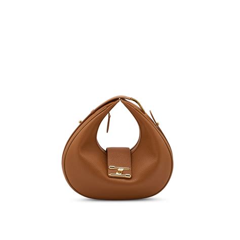 Luna in Flake – NATIVE DUBAI - native to dubai