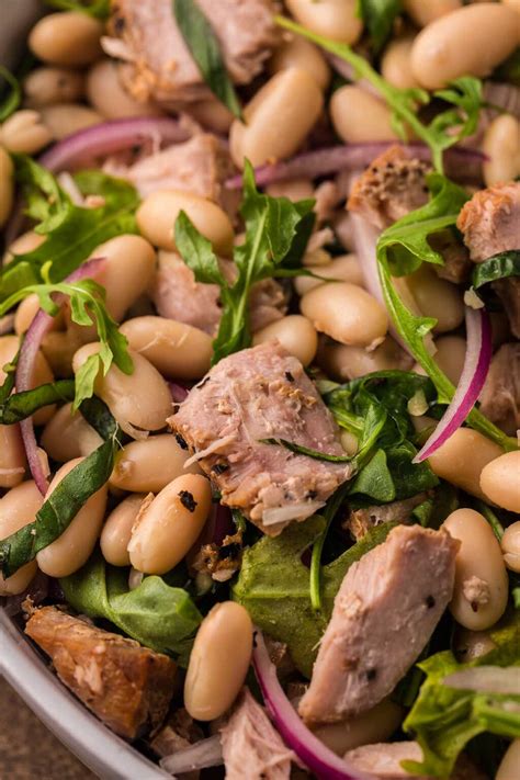 Italian Tuna White Bean Salad - xoxoBella