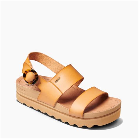 Women's Vista Hi Buckle Sandals (Natural) | REEF®