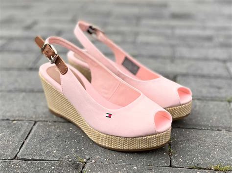Tommy Hilfiger Elba Light Pink Womens Wedge Sandals