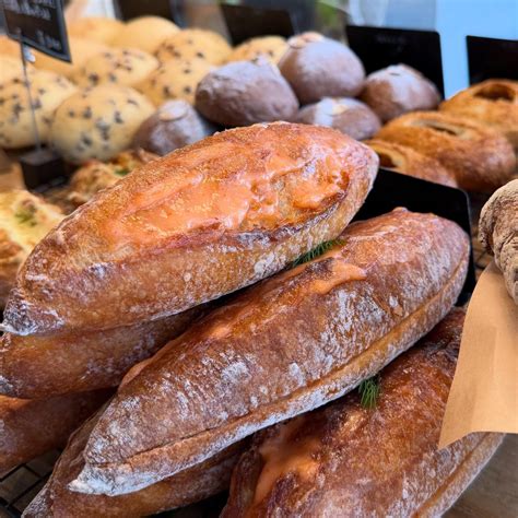 EarlyBird The BreadStand | * 本日は仕込み日のため 店休日でした 明日の店頭販売メニュー サンドイッチ フレンチ ...