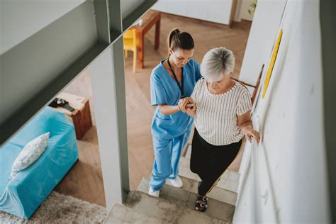 Physical Therapy Assistant Travel Jobs | AMN Healthcare