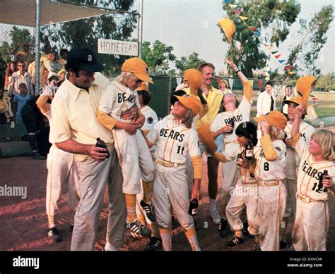 THE BAD NEWS BEARS Stock Photo - Alamy
