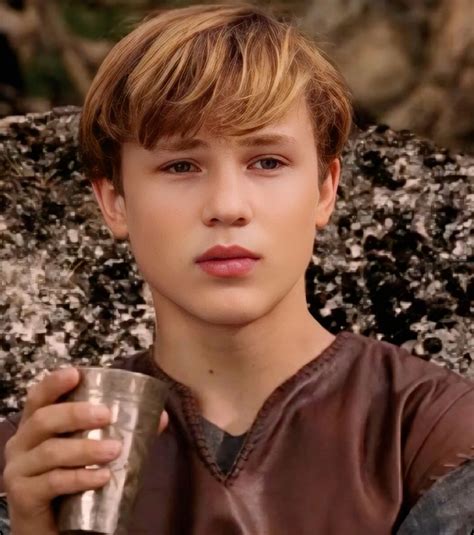 peter narnia nel 2025