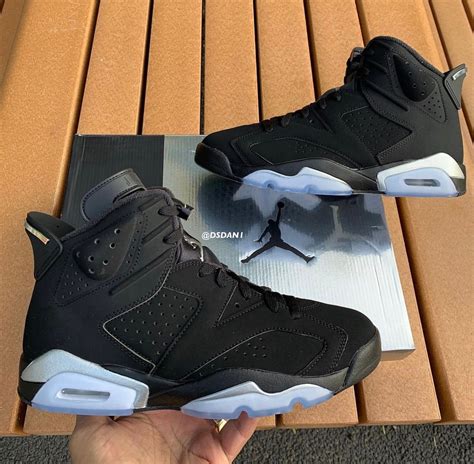 Black Infrared 6s 2022