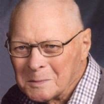 Earl Leo Frascht Obituary (2023) - Sheffield, IA - Woodley Funeral Home ...
