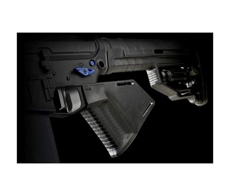 Strike Industries Megafin Featureless Grip - AR15Discounts