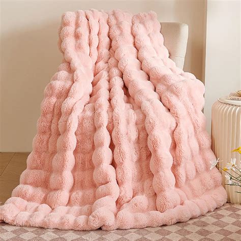 Amazon.com: Plush Throw Blanket for Couch - Super Soft Fuzzy Fluffy ...