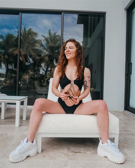 Hailee and Kendra | GUESS WHAT?!? We are now on @passes !! 🥳 This is now our ONLY exclusive ...