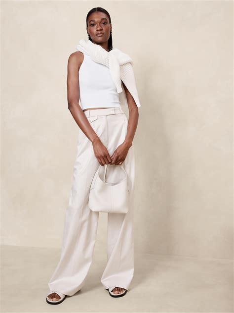 Mini Slouchy Vida Suede Bag | Banana Republic