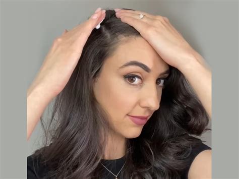 Tips & Tricks For Using Women's 5% Minoxidil Foam | Virtue Labs