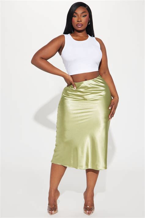 Plus Size Midi Skirt