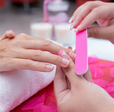 Nail Technician Salary Australia: How Much Can You Earn in 2025?