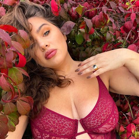 Adore Me Lingerie Review - Must Read This Before Buying