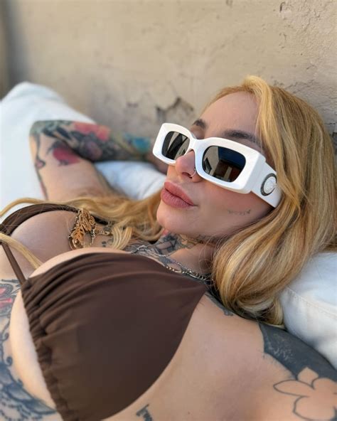 Lissy Elizondo (Elisa Elizondo) | La luz de mi sonrisa vale oro🌞 | Instagram