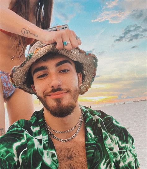 TW Pornstars - 2 pic. Gino Zanetti. Twitter. I've never really shared much about myself but for ...