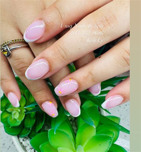 Uniq Nails and Spa (@uniqnailspa) • Instagram photos and videos