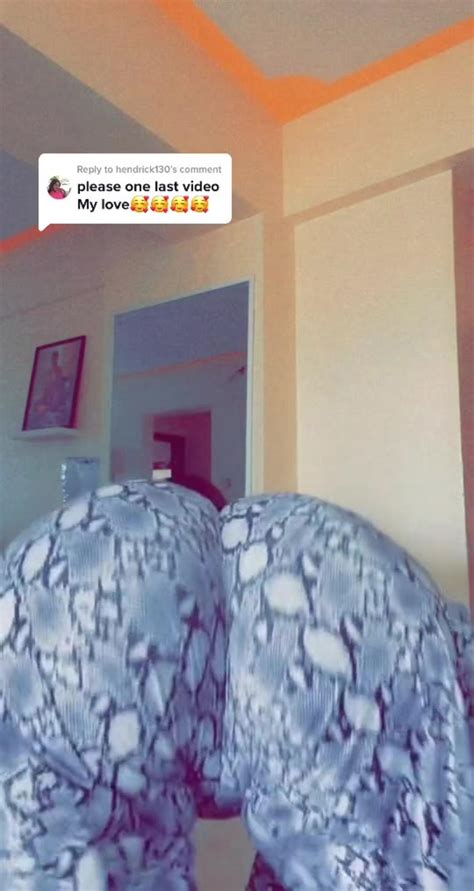 Snowbunny Claps Ass ! - One News Page VIDEO