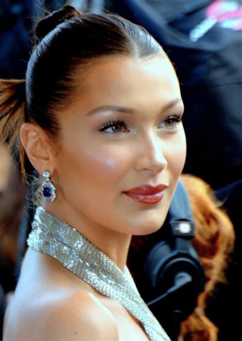 25+ Oval Face Celebrities