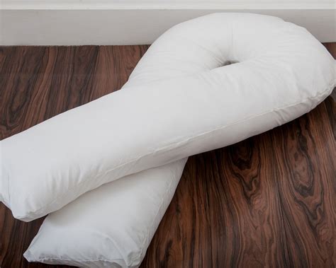 U Shaped Pillow For Comfort During Pregnancy | Bedding Home