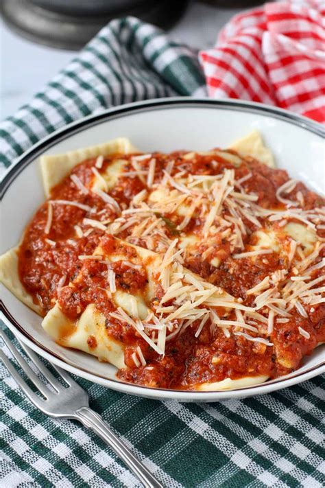 Homemade Spinach and Cheese Ravioli with Roasted Tomato Sauce | Karen's ...