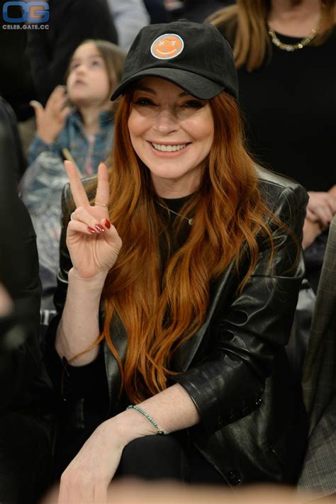 Lindsay Lohan nude pictures, onlyfans leaks, playboy photos, sex scene uncensored