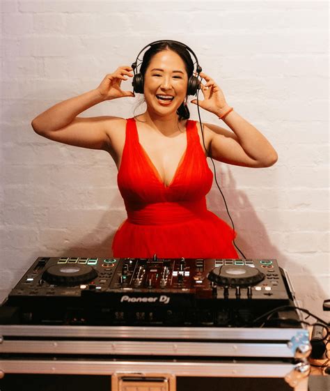 About Me Dj Emily Gracie | Wedding Dj in Melbourne