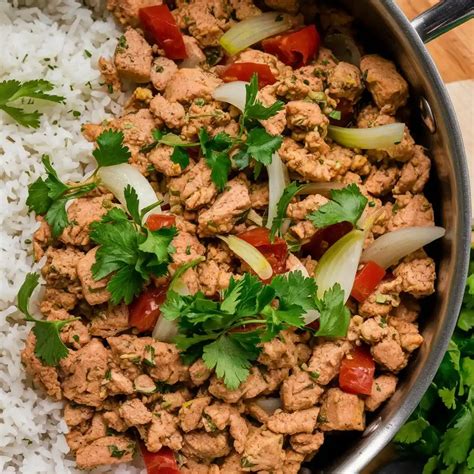 How to Make the Perfect Ground Chicken Recipe in Just 25 Minutes