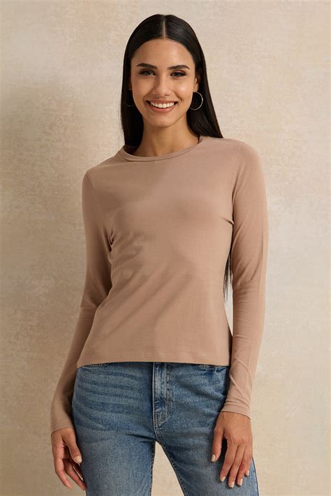 Buy Women Brown Crew Neck T-Shirt 130725982 in Saudi Arabia | REDTAG