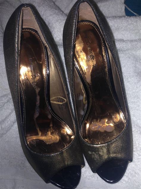 Gold heels covered in cum | Scrolller
