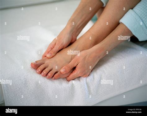 How to Fix Bunions Without Surgery: Proven Home Remedies | nphcda.gov.ng