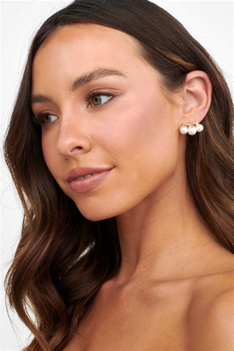 Shop the Eva Three Pearl Earrings Gold | Selfie Leslie Australia