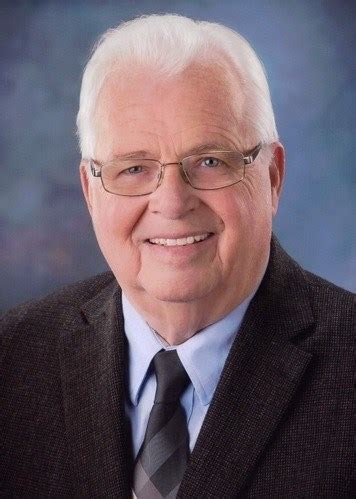 Larry Ketelsen Obituary (1940 - 2024) - Clinton, IA - Quad-City Times