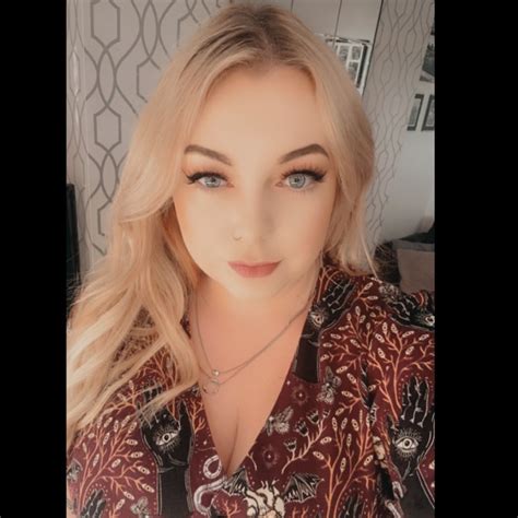 Elizabeth Chester - Finance Controller - MAC Contracting Ltd | LinkedIn