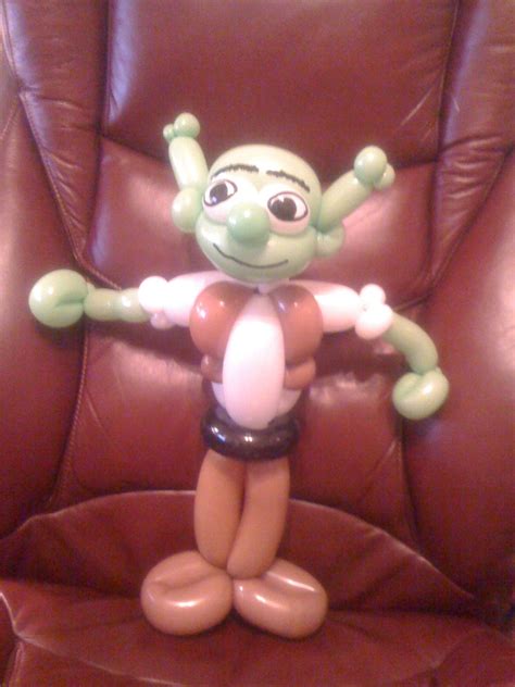 Shrek Character Balloon Twist | Balloon animals, Balloons, Shrek