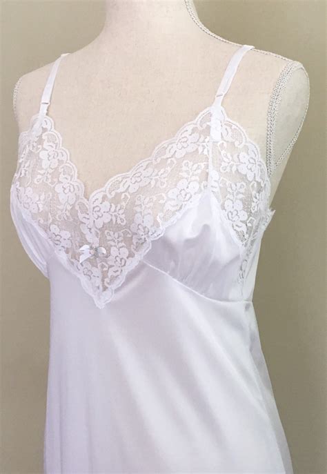 Long White Lace Nightgown Slip Nightie Vintage 50s Romantic Floor ...
