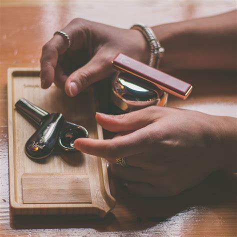 Xhaal | Magnet Pipe | Rainbow - Shopify