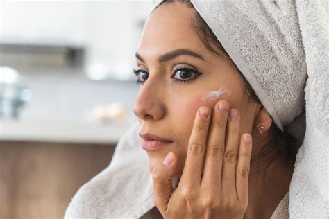 La Roche Posay: L’Oreal issues voluntary recall on 'Effaclar Duo' cream ...