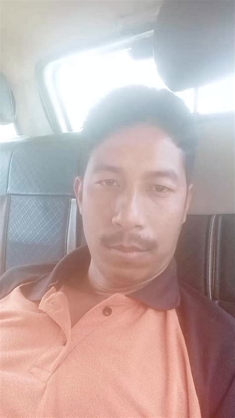 Akshish Debbarma | Helo frnds song khm da tgby # | Instagram